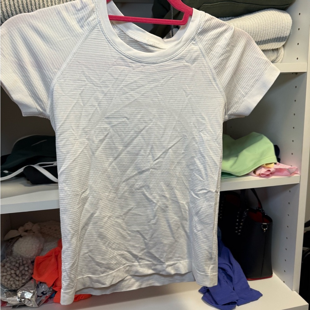 Lululemon Swiftly Tech Short Sleeve